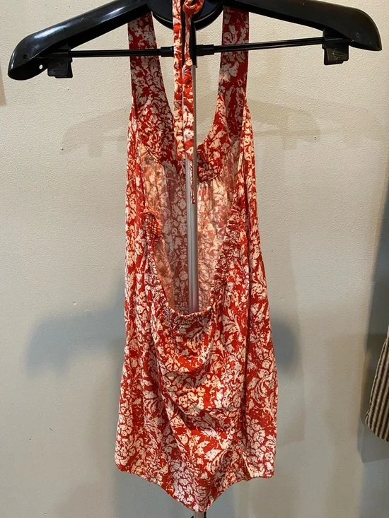 Elle Red & White Floral Halter Tank - Picture 2 of 4